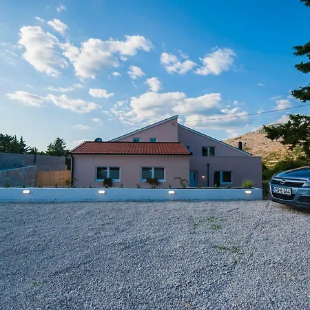 Phoenix 3 * Ivanica