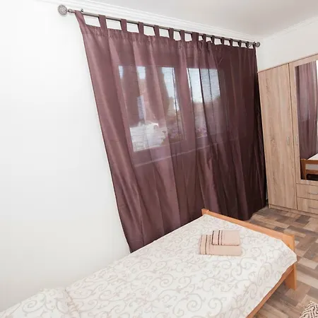 Phoenix 3 Apartment *